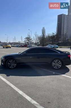 Седан Audi A6 2020 в 