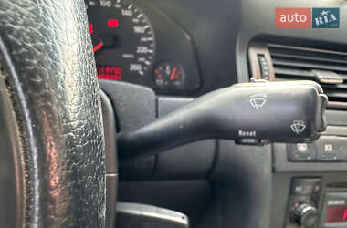 Седан Audi A6 2000 в 