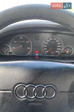 Седан Audi A6 1996 в 