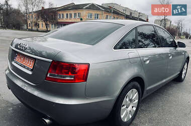 Седан Audi A6 2004 в 