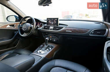 Седан Audi A6 2015 в 