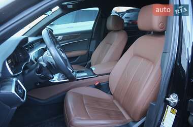 Седан Audi A6 2019 в 