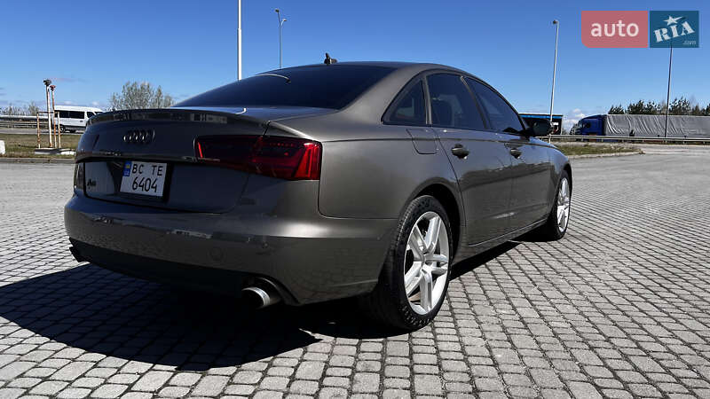 Седан Audi A6 2013 в Рава-Русской