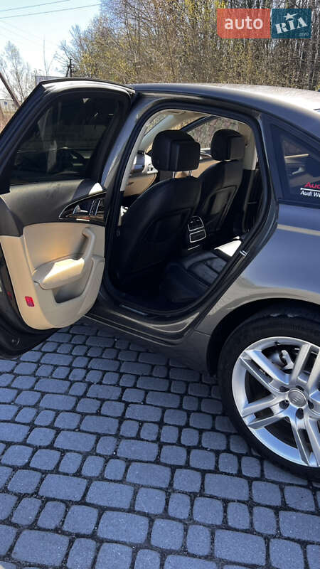 Седан Audi A6 2013 в Рава-Русской