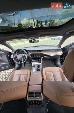 Седан Audi A6 2018 в 