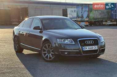 Седан Audi A6 2004 в 