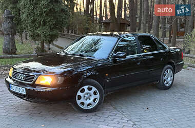 Седан Audi A6 1995 в 