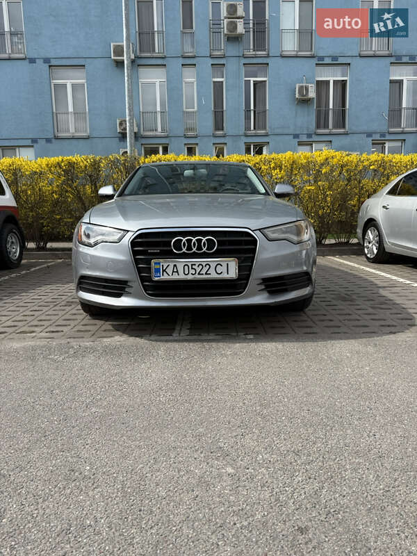 Седан Audi A6 2014 в Киеве