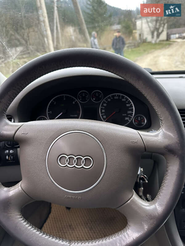 Седан Audi A6 2003 в Путиле фото 29 Седан Audi A6 2003 в Путиле