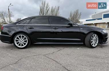 Седан Audi A6 2016 в 