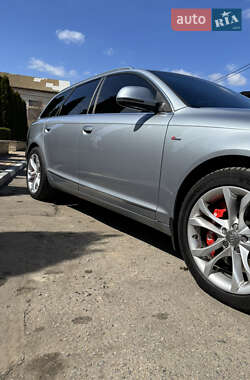 Универсал Audi A6 2011 в 