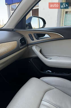 Седан Audi A6 2014 в 
