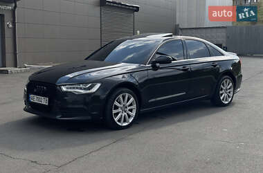 Седан Audi A6 2013 в 