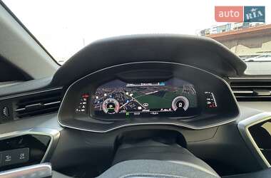 Седан Audi A6 2019 в 