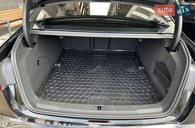 Седан Audi A6 2016 в 