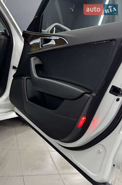 Седан Audi A6 2015 в 