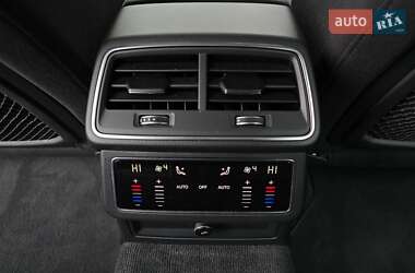 Универсал Audi A6 2019 в 