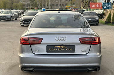 Седан Audi A6 2015 в 