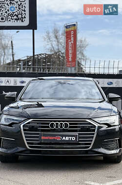 Седан Audi A6 2018 в 