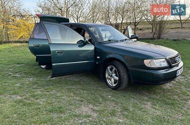 Седан Audi A6 1996 в 