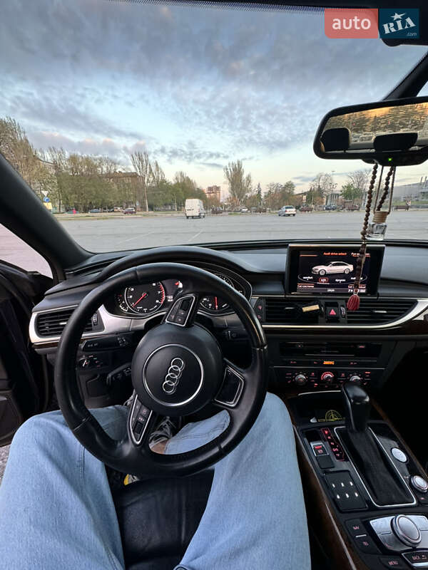 Седан Audi A6 2015 в Запорожье