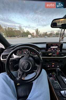 Седан Audi A6 2015 в 