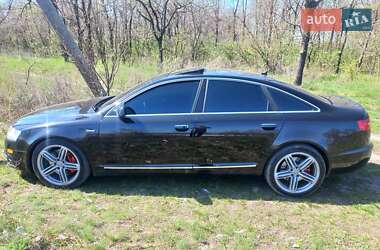 Седан Audi A6 2010 в 