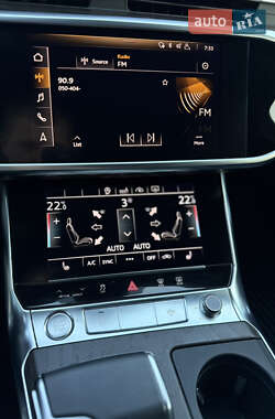 Седан Audi A6 2018 в 