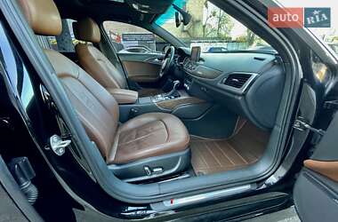 Седан Audi A6 2015 в 