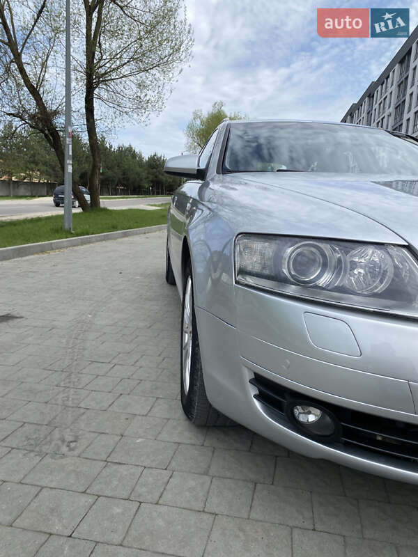 Универсал Audi A6 2005 в Новояворовске
