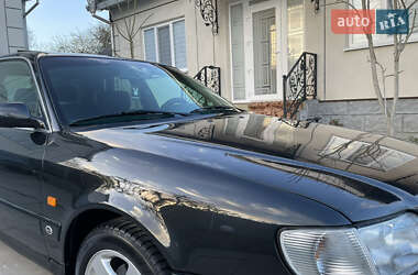 Седан Audi A6 1996 в 