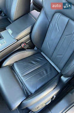 Седан Audi A6 2020 в 