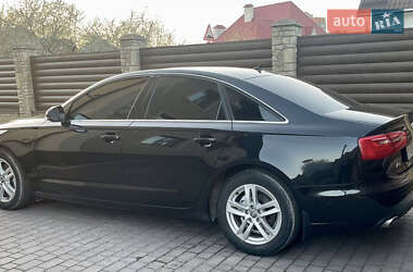 Седан Audi A6 2011 в 