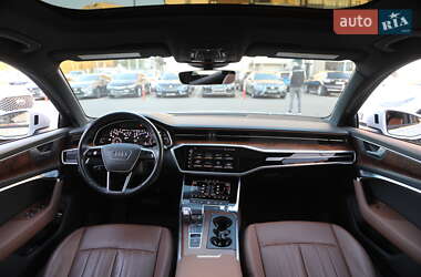 Седан Audi A6 2022 в 