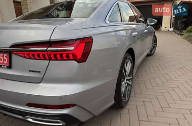 Седан Audi A6 2019 в 