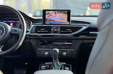 Седан Audi A6 2015 в 