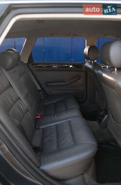 Универсал Audi A6 2004 в 
