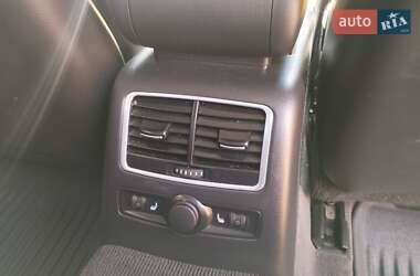 Седан Audi A6 2010 в 