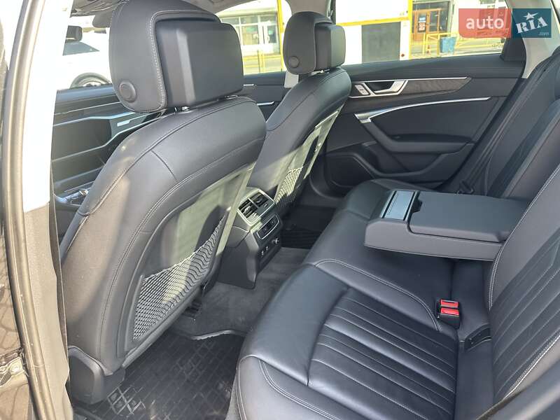 Седан Audi A6 2019 в Черновцах