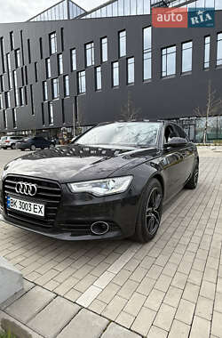 Седан Audi A6 2013 в 