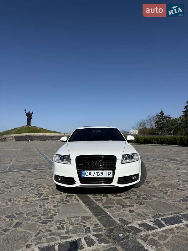 Седан Audi A6 2010 в 