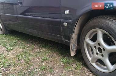 Седан Audi A6 1996 в 