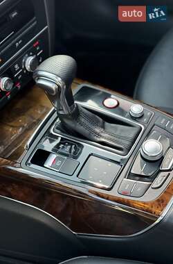 Седан Audi A6 2013 в 