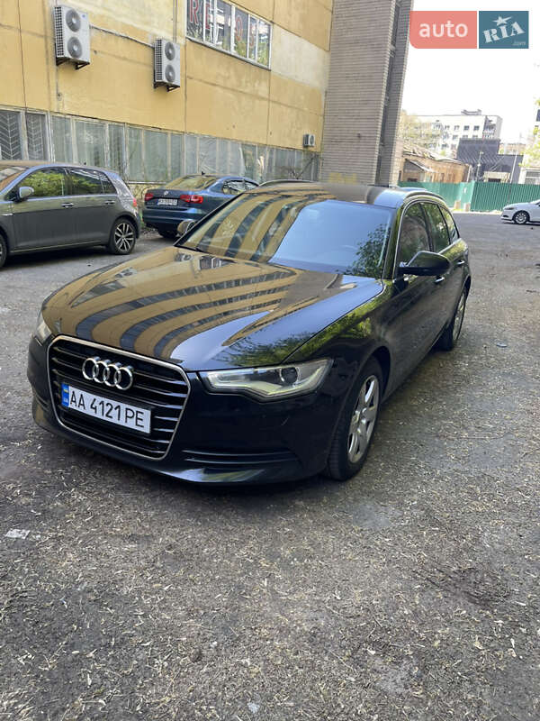 Универсал Audi A6 2014 в Киеве