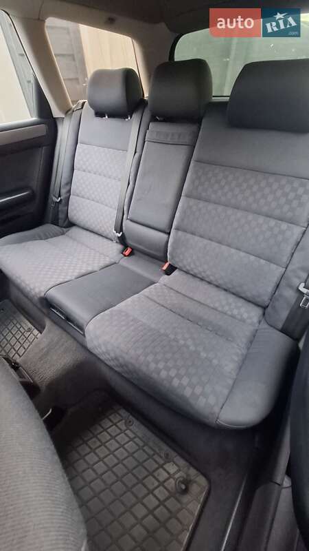 Универсал Audi A6 2003 в Хусте