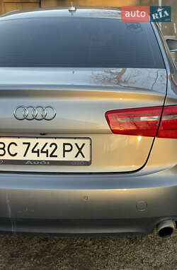 Седан Audi A6 2012 в 