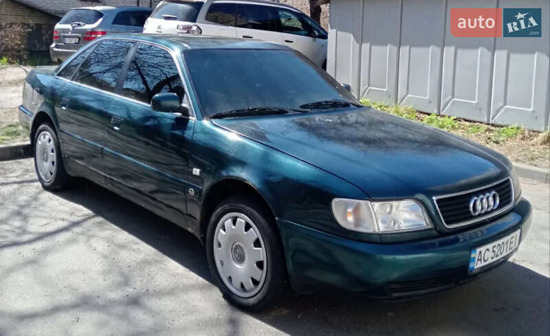 Седан Audi A6 1995 в 