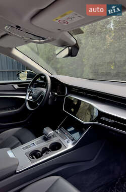 Седан Audi A6 2019 в 