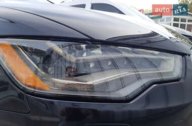 Седан Audi A6 2013 в 