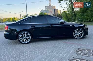 Седан Audi A6 2013 в 